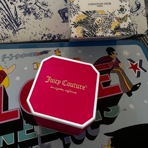 Rare Juicy Couture full Metal Charm  the sneaker